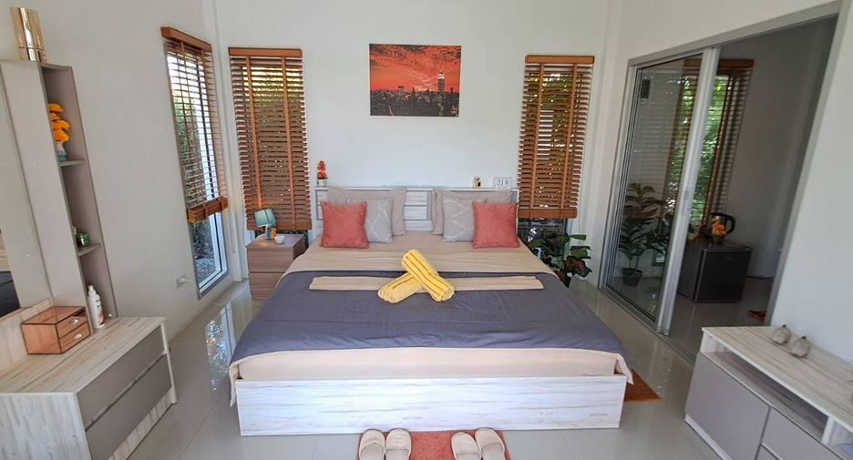 Villa en venta de 7 habitaciones en Mueang Rayong, Rayong