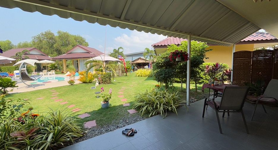 Villa en venta de 7 habitaciones en Mueang Rayong, Rayong