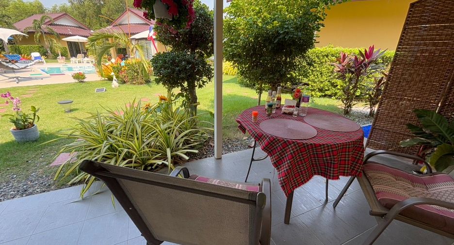 Villa en venta de 7 habitaciones en Mueang Rayong, Rayong