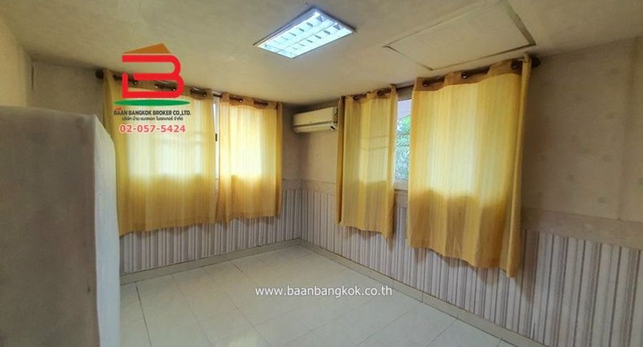 À vendre 5 chambres maison à Bueng Kum, Bangkok