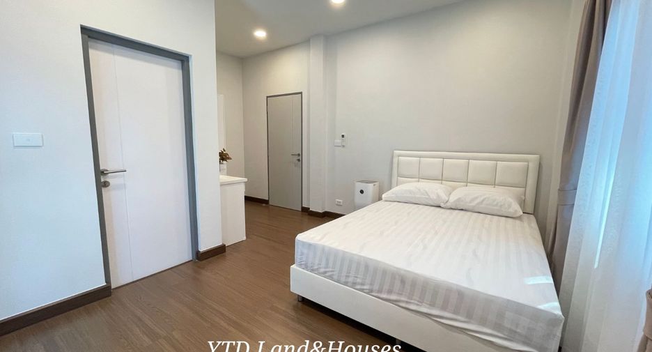 Casa en alquiler de 4 habitaciones en Bang Phli, Samut Prakan