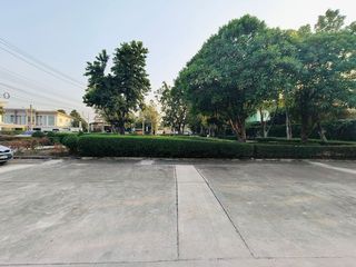 For sale 3 bed townhouse in Khlong Sam Wa, Bangkok