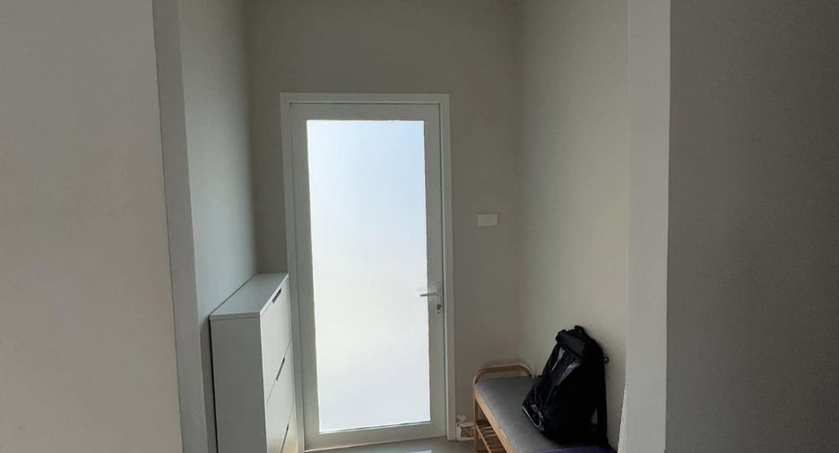 For rent 3 bedrooms house in Saraphi, Chiang Mai