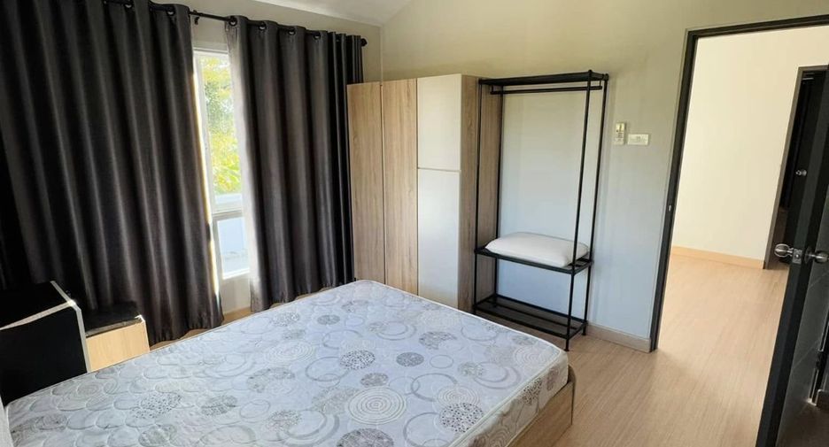 For rent 3 bedrooms house in Saraphi, Chiang Mai