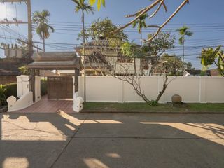 For sale 3 bedrooms villa in Mueang Chiang Mai, Chiang Mai