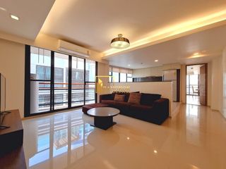 Apartamento en alquiler de 3 habitaciones en Khlong Toei, Bangkok