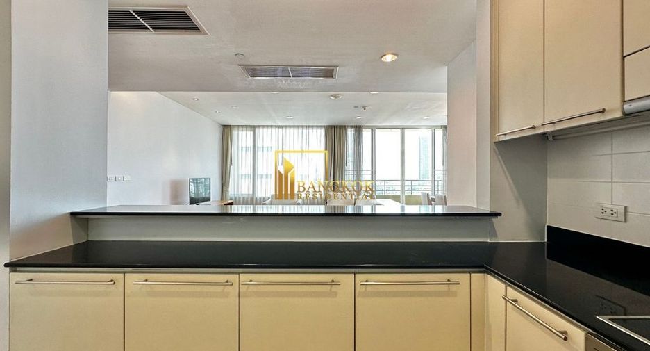 À louer 2 chambres appartement à Watthana, Bangkok