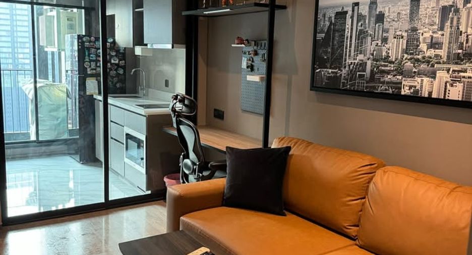 À louer et à vendre 1 chambre condo à Watthana, Bangkok