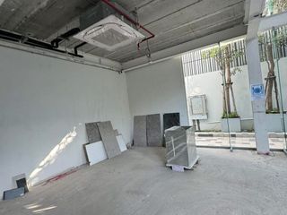 For rent retail Space in Khlong Toei, Bangkok