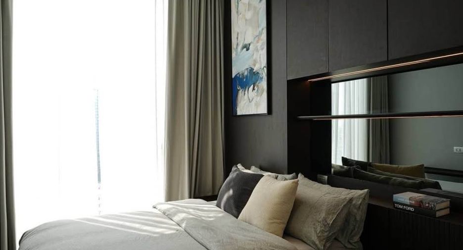 Condo en alquiler y en venta de 3 habitaciones en Khlong Toei, Bangkok