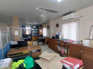 For sale 3 bed office in Prawet, Bangkok