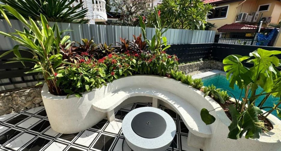 Villa zum Kauf mit 4 Zimmer in Bang Lamung, Chonburi