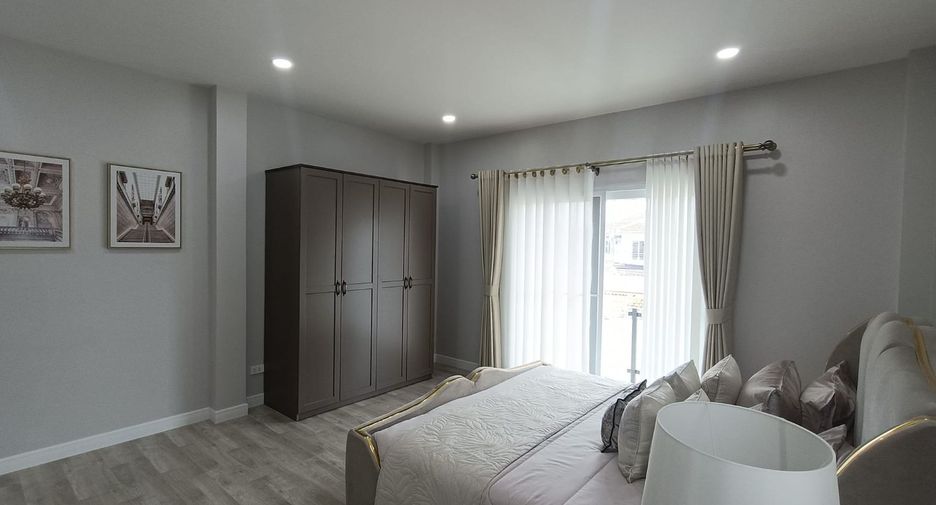 À vendre 4 chambres maison à Bang Lamung, Chonburi