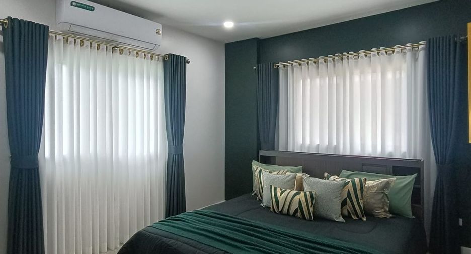 À vendre 4 chambres maison à Bang Lamung, Chonburi