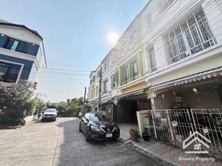 For rent 3 bed house in Mueang Samut Prakan, Samut Prakan