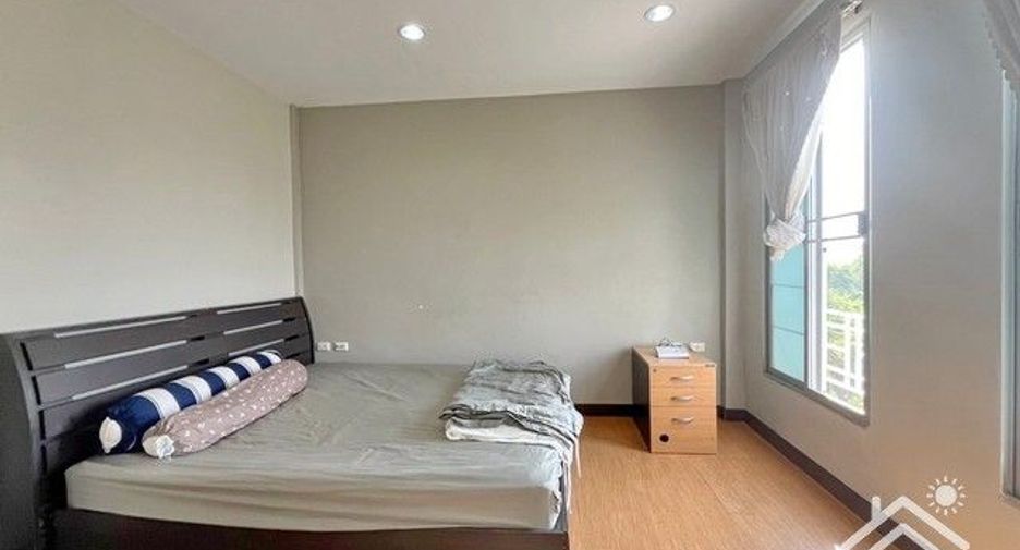 For rent 3 bedrooms house in Mueang Samut Prakan, Samut Prakan