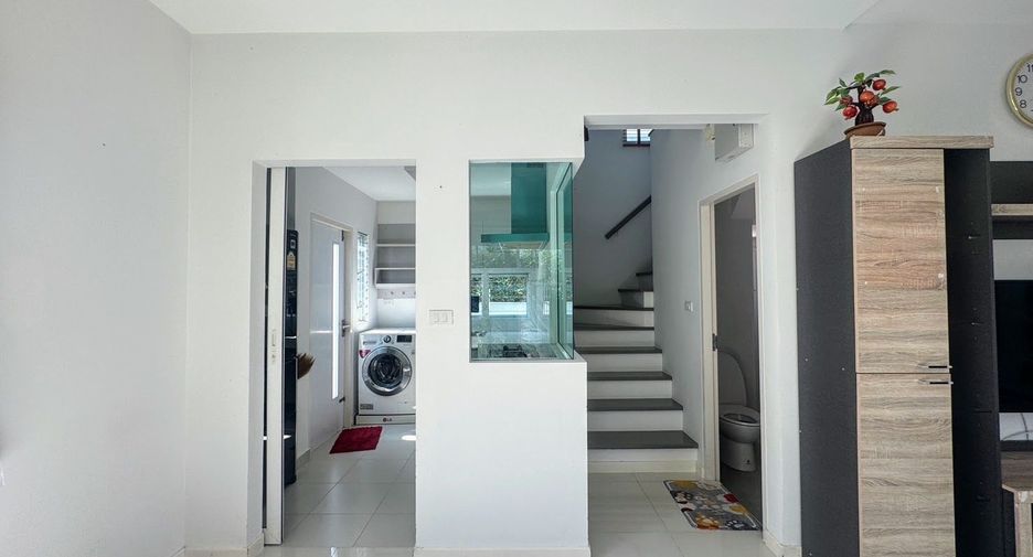 For rent 3 bedrooms house in Bang Phli, Samut Prakan