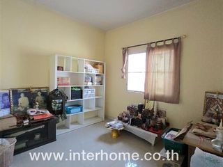 For sale 4 Beds townhouse in Lam Luk Ka, Pathum Thani