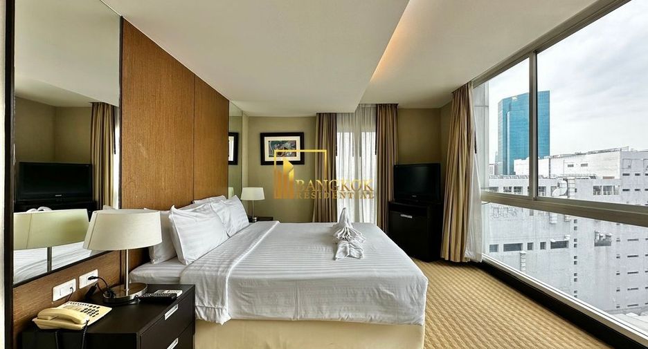 For rent 2 bedrooms serviced apartment in Yan Nawa, Bangkok