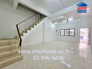 For sale 2 bed townhouse in Mueang Nakhon Pathom, Nakhon Pathom