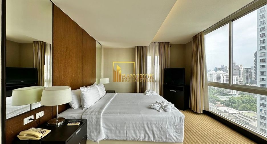 For rent 2 bedrooms serviced apartment in Yan Nawa, Bangkok