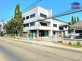 For sale 16 bed warehouse in Lam Luk Ka, Pathum Thani