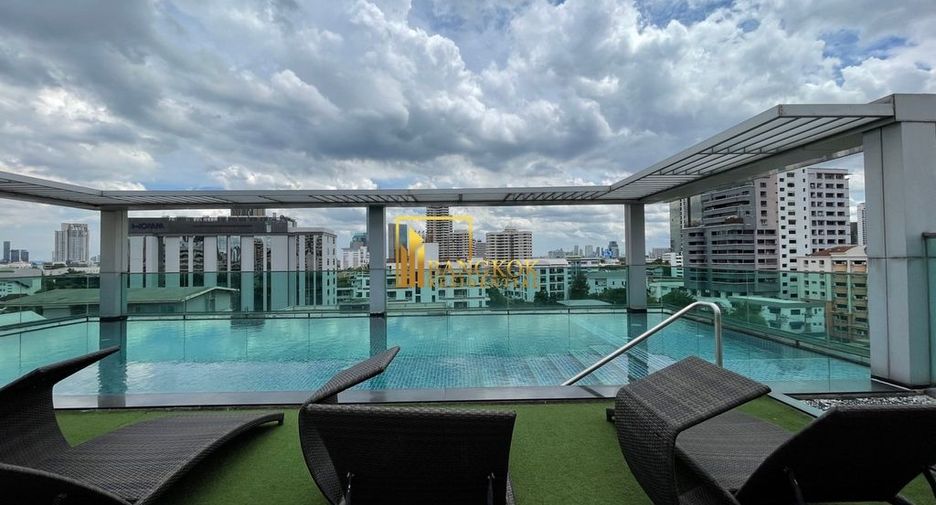 Apartamento en alquiler de 2 habitaciones en Khlong Toei, Bangkok