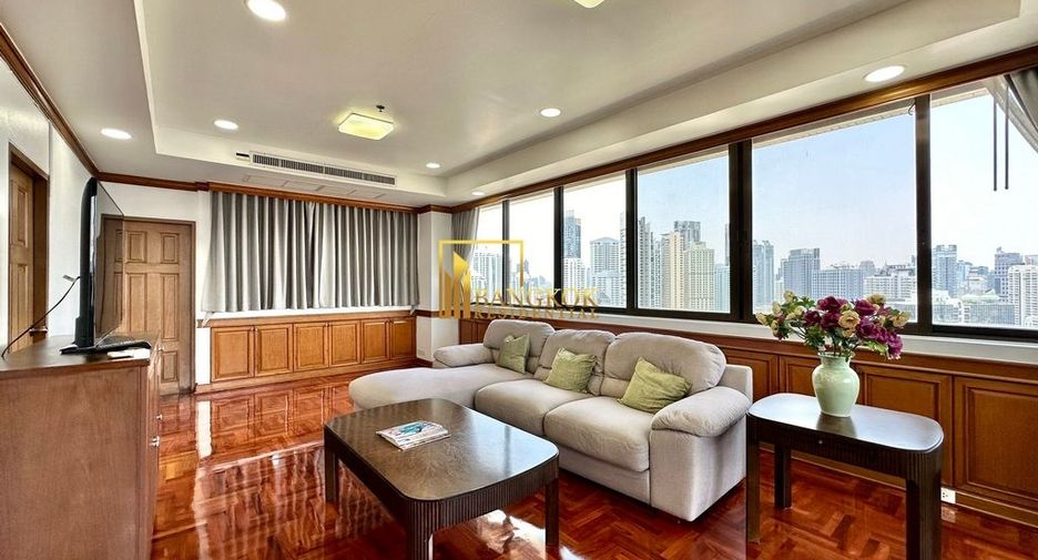 À louer 3 chambres condo à Khlong Toei, Bangkok