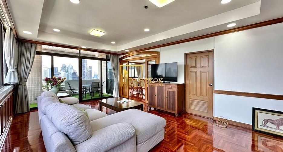 À louer 3 chambres condo à Khlong Toei, Bangkok