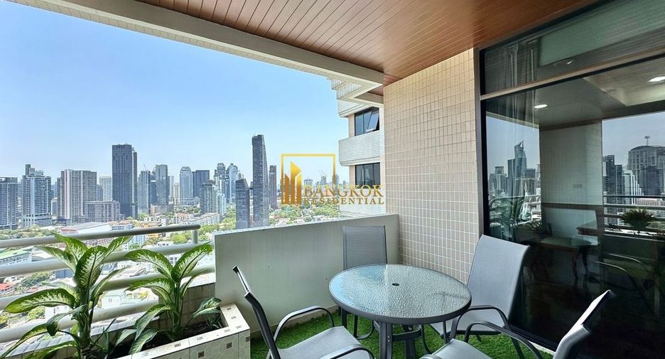 À louer 3 chambres condo à Khlong Toei, Bangkok