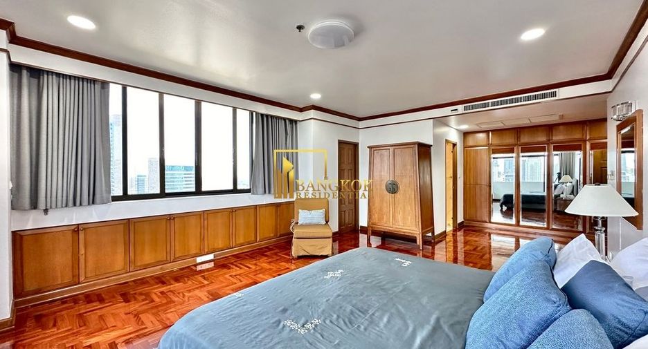À louer 3 chambres condo à Khlong Toei, Bangkok