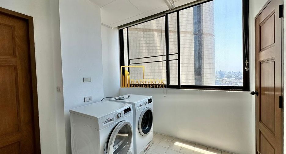 À louer 3 chambres condo à Khlong Toei, Bangkok