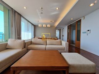 Wohnung zur Miete mit 3 Zimmer in Watthana, Bangkok