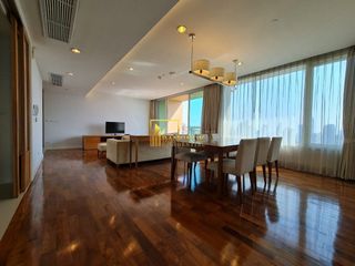 Wohnung zur Miete mit 3 Zimmer in Watthana, Bangkok