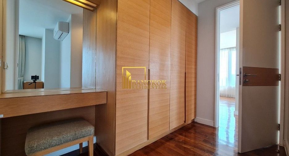 À louer 3 chambres condo à Watthana, Bangkok