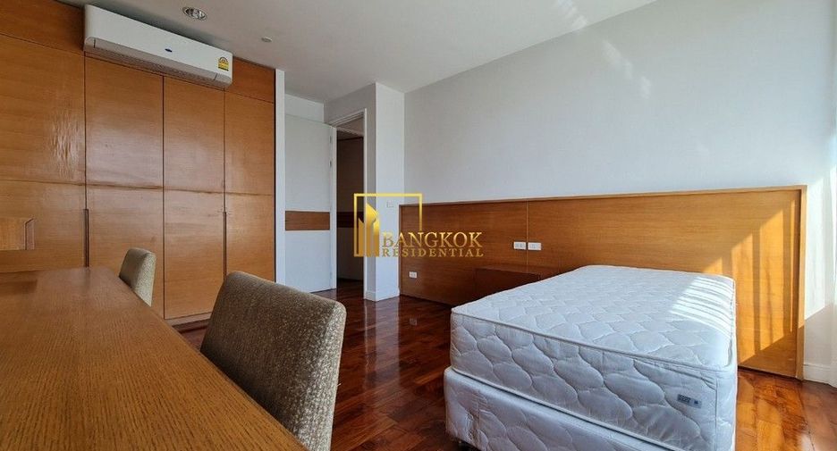À louer 3 chambres appartement à Watthana, Bangkok