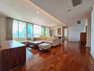 À louer 3 chambres appartement à Watthana, Bangkok