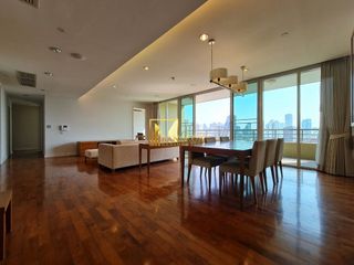 À louer 3 chambres appartement à Watthana, Bangkok
