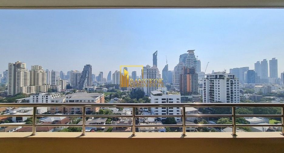 À louer 3 chambres appartement à Watthana, Bangkok