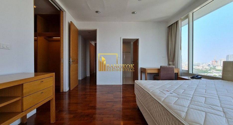 À louer 3 chambres appartement à Watthana, Bangkok
