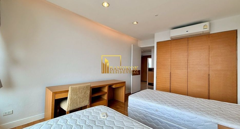 À louer 3 chambres condo à Watthana, Bangkok
