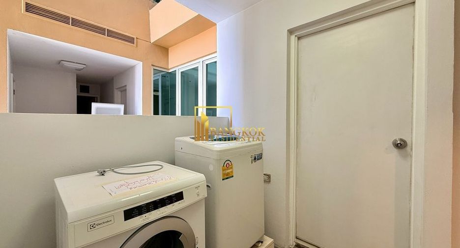 À louer 3 chambres condo à Watthana, Bangkok