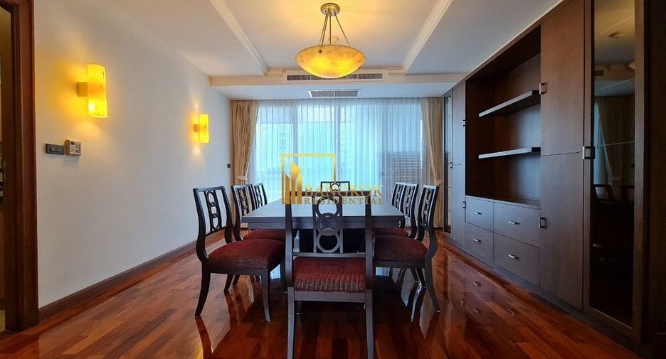 Apartamento en alquiler de 3 habitaciones en Khlong Toei, Bangkok
