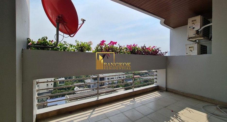 Apartamento en alquiler de 3 habitaciones en Khlong Toei, Bangkok