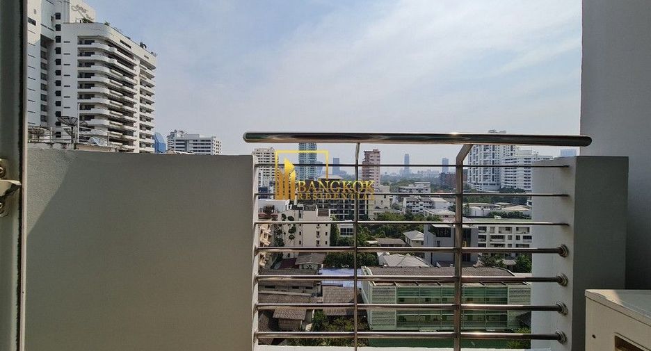 Apartamento en alquiler de 3 habitaciones en Khlong Toei, Bangkok