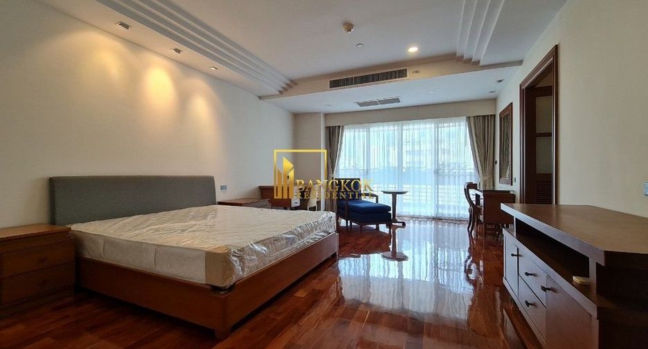 Apartamento en alquiler de 3 habitaciones en Khlong Toei, Bangkok