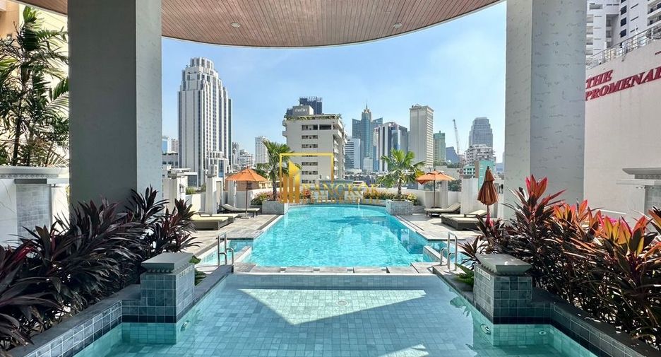 Apartamento en alquiler de 3 habitaciones en Khlong Toei, Bangkok