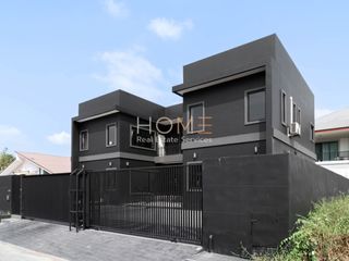 For sale 4 Beds house in Bang Khae, Bangkok