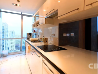 For sale 4 bedrooms condo in Watthana, Bangkok