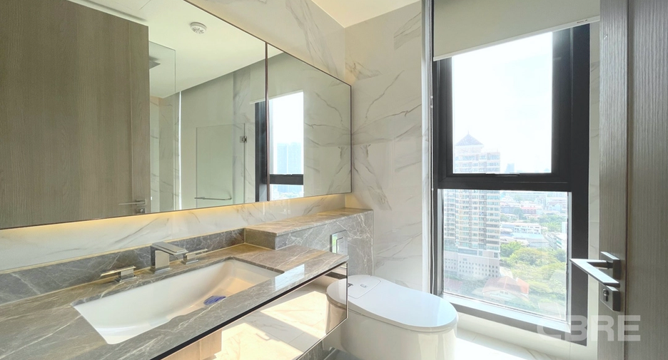 For rent and for sale 1 bed condo in Sathon, Bangkok